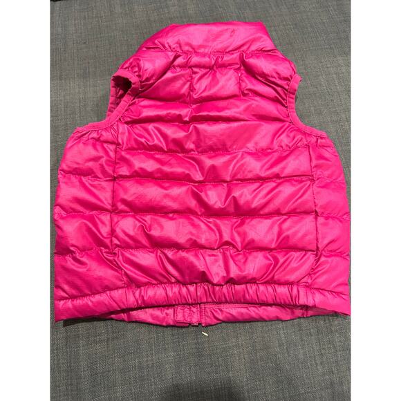 Primary kids lightweight puffer vest size 2 hot pink - Picture 3 of 3